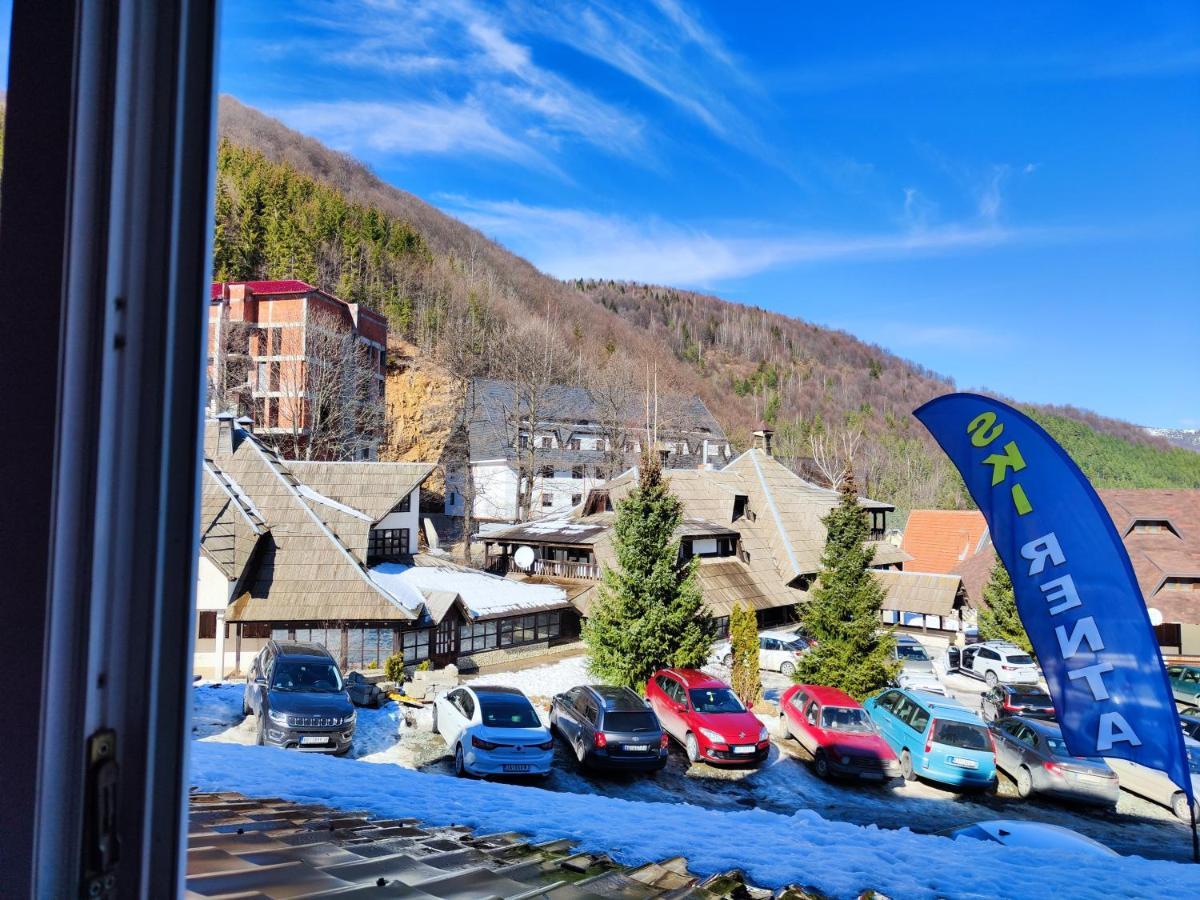 Sun And Fun Kopaonik Апартамент